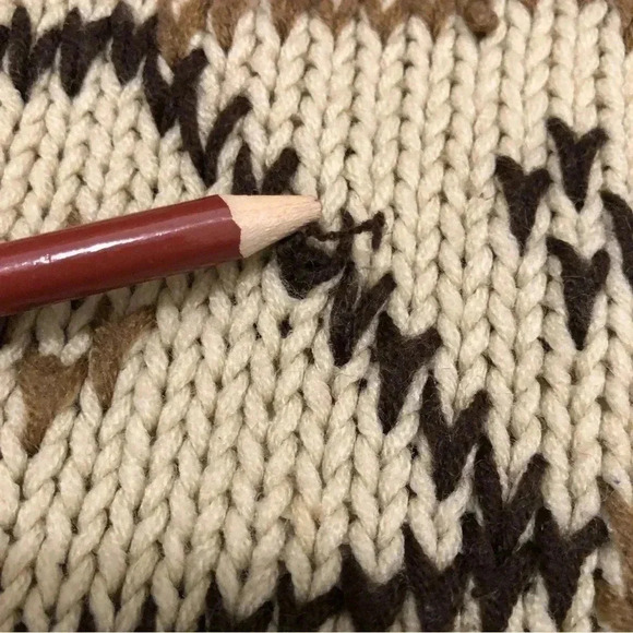 Vtg K-Mart Women’s Pullover Turtleneck Sweater Aztec Print  Grandma core Hippie - Picture 7 of 12